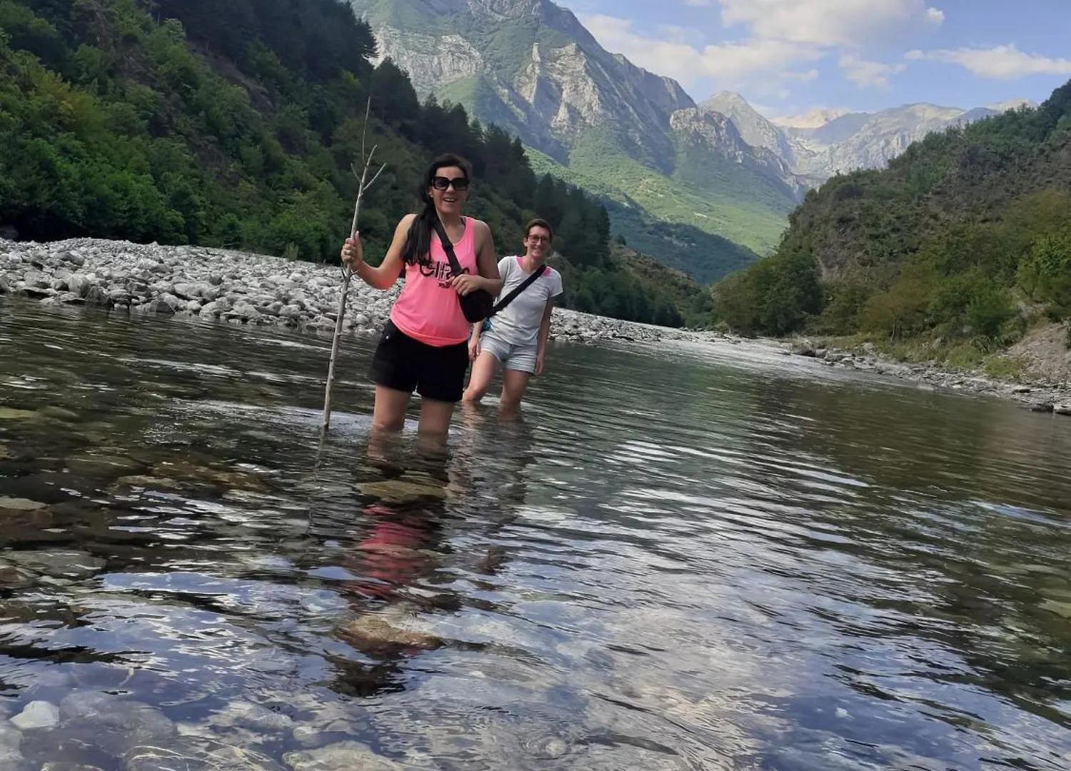 Lulebore Guesthouse Lekbibaj Konukevi
