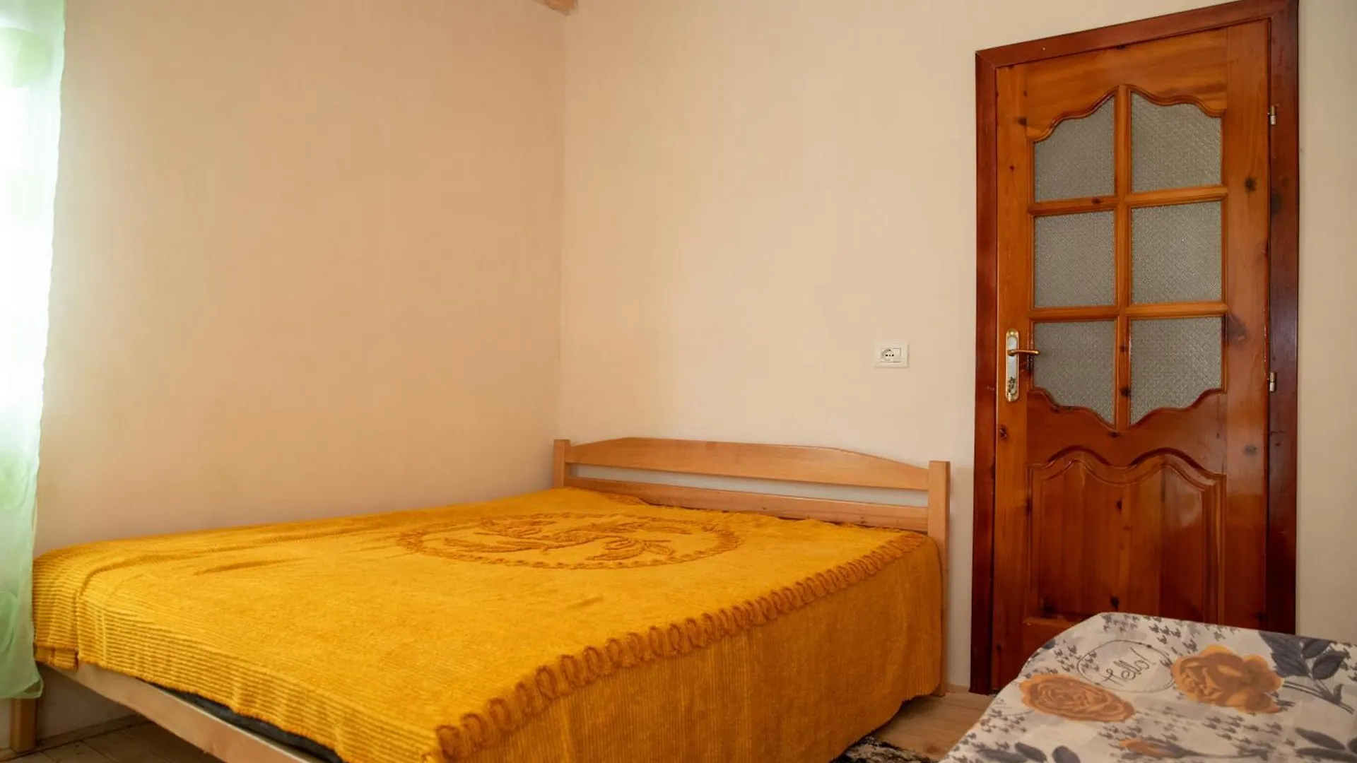 Lulebore Guesthouse Lekbibaj